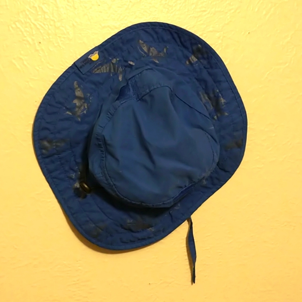 Children's Sun Hat Blue Sharks